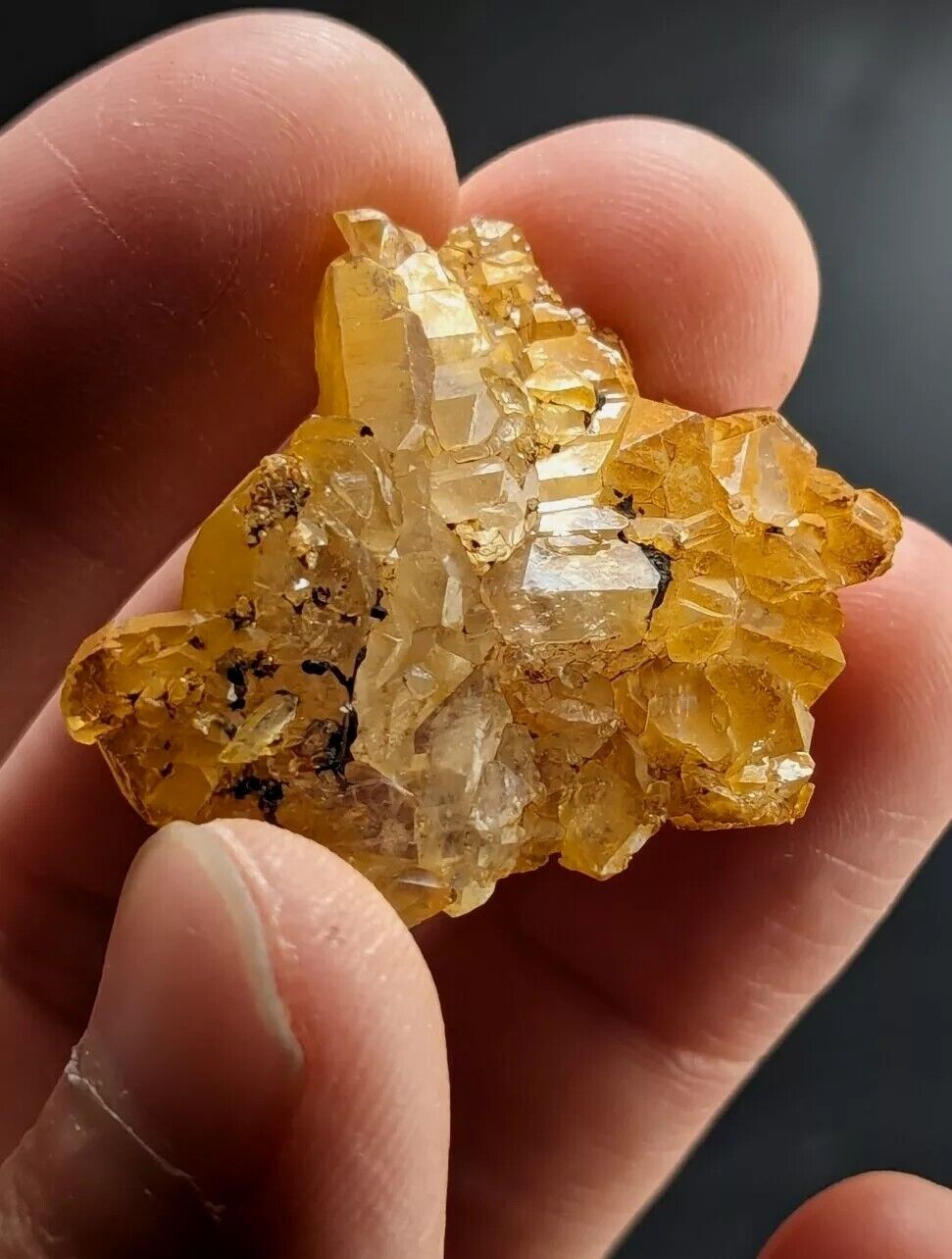 Unique Quartz Crystal Floater - Garland County, Arkansas, w/ natural iridescence