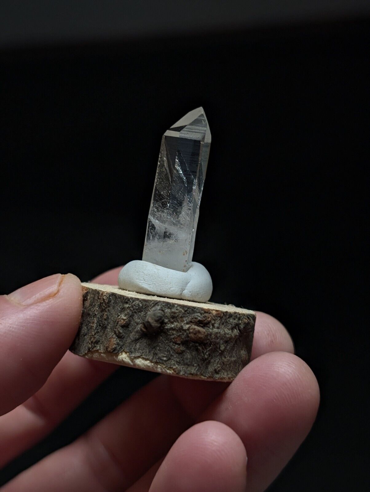 Arkansas Quartz Crystal Point - OOAK, natural mineral specimen, AR, USA