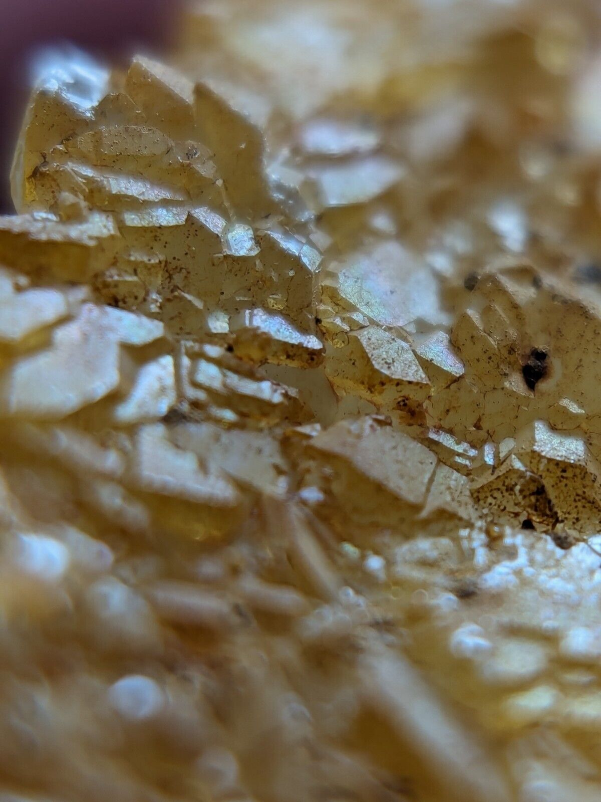 Unique Quartz Crystal Floater - Garland County, Arkansas, w/ natural iridescence