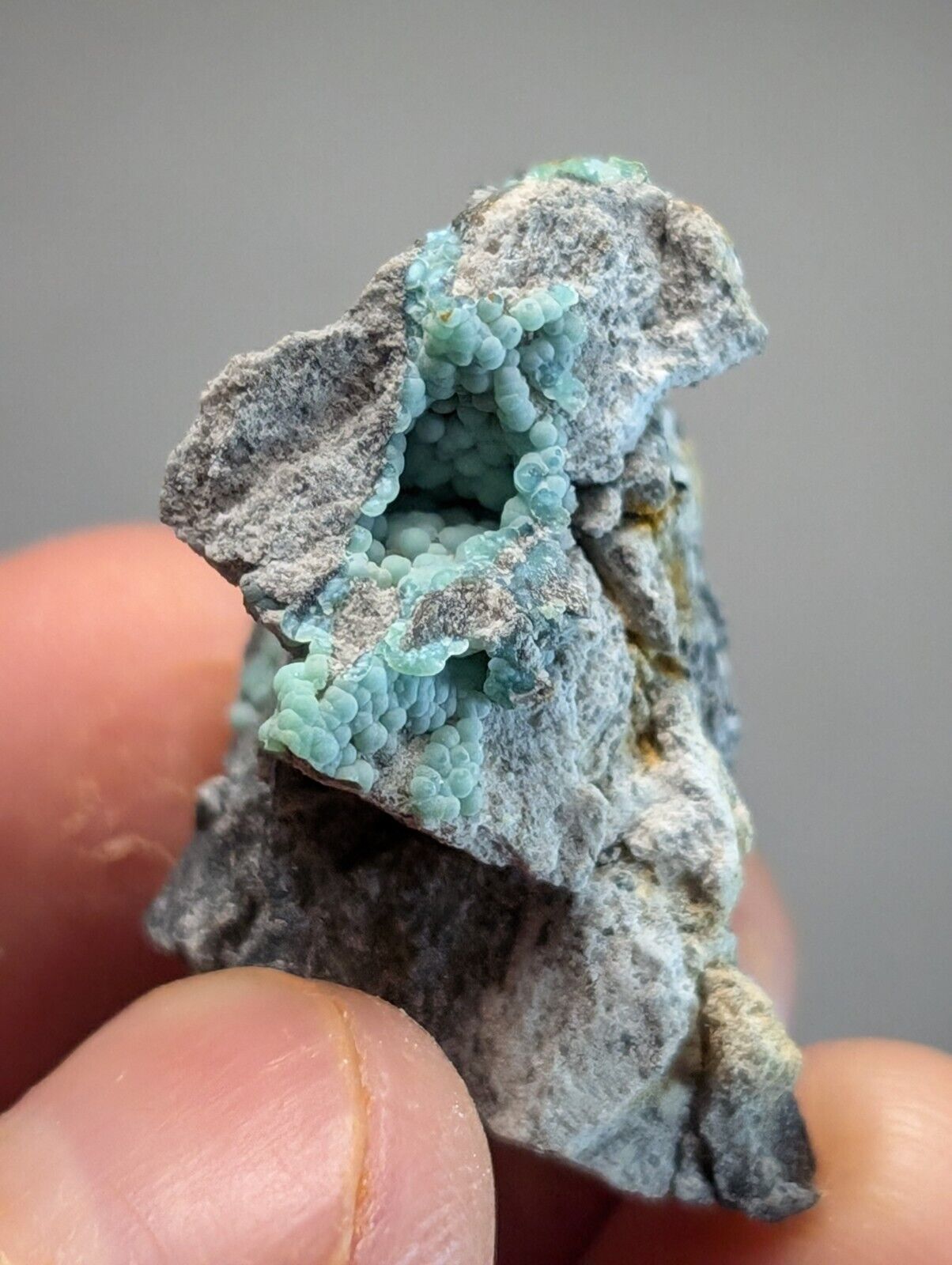 UV Reactive Planerite, Mauldin Mountain, Montgomery Co. Arkansas, USA(Old Stock)