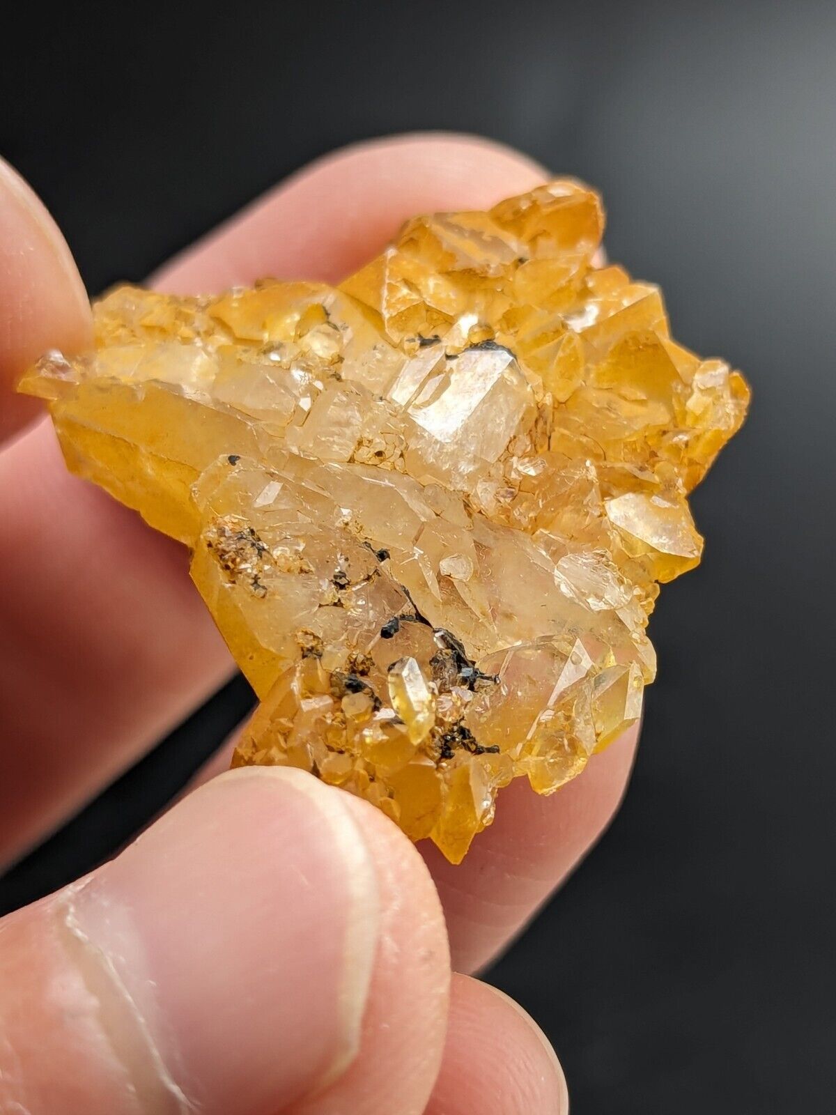 Unique Quartz Crystal Floater - Garland County, Arkansas, w/ natural iridescence