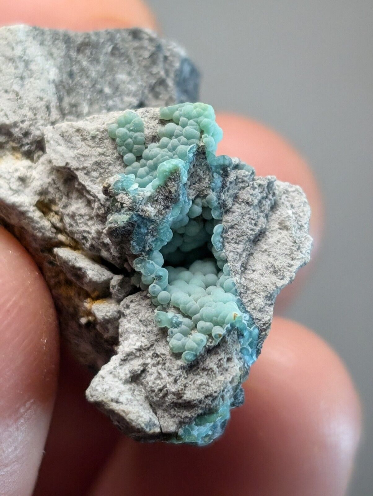 UV Reactive Planerite, Mauldin Mountain, Montgomery Co. Arkansas, USA(Old Stock)