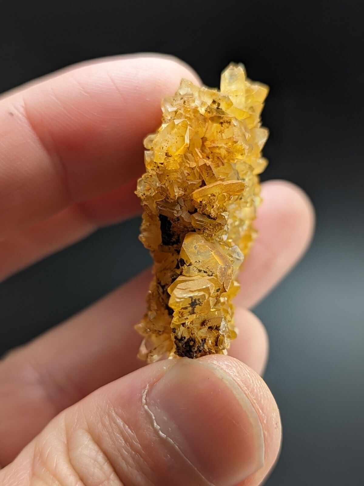 Unique Quartz Crystal Floater - Garland County, Arkansas, w/ natural iridescence