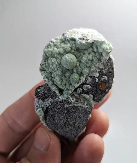 Wavellite - Mauldin Mountain, Montgomery County, Arkansas