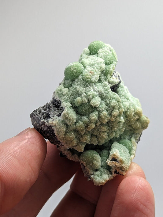 Wavellite -Fantastic 1990s Old Stock- Mauldin Mountain, Arkansas, montgomery co.