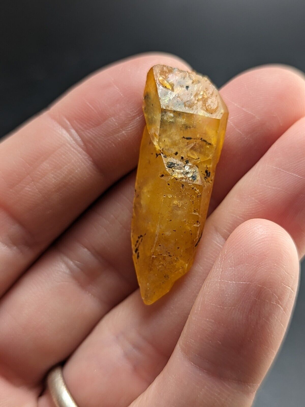 Unique Quartz Crystal Floater - Garland County, Arkansas, w/ natural iridescence