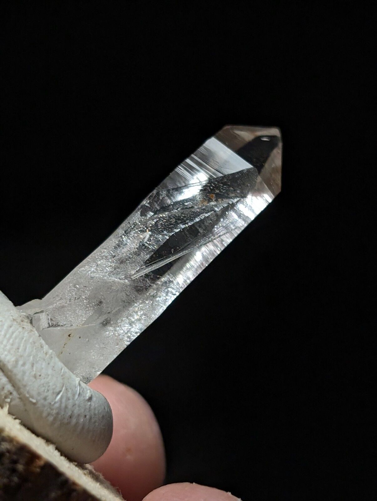 Arkansas Quartz Crystal Point - OOAK, natural mineral specimen, AR, USA