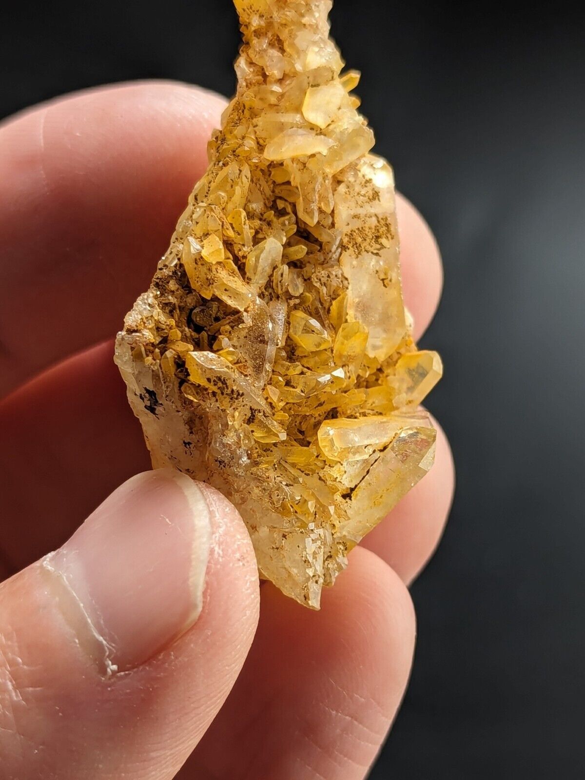 Unique Quartz Crystal Floater - Garland County, Arkansas, w/ natural iridescence