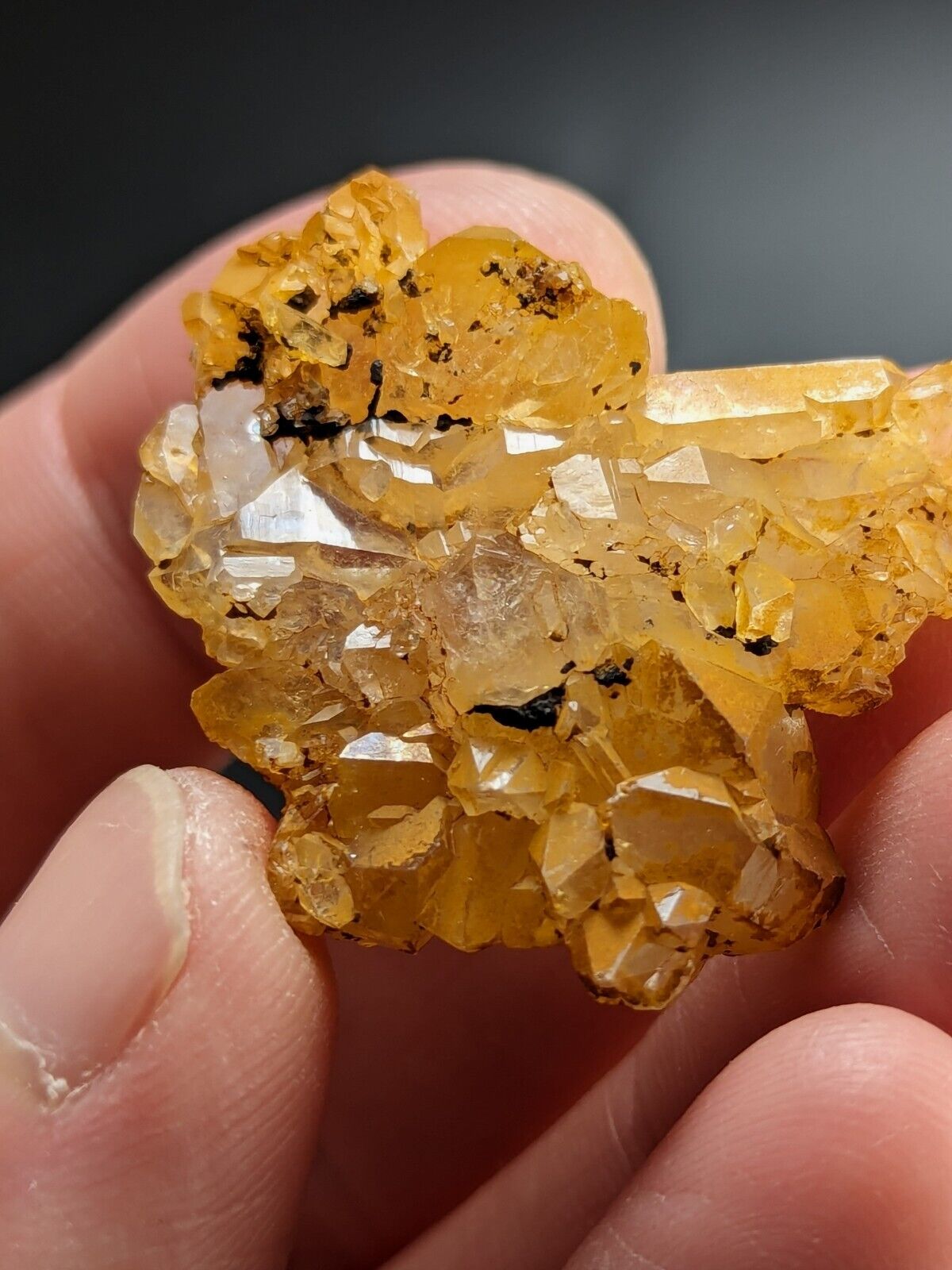 Unique Quartz Crystal Floater - Garland County, Arkansas, w/ natural iridescence