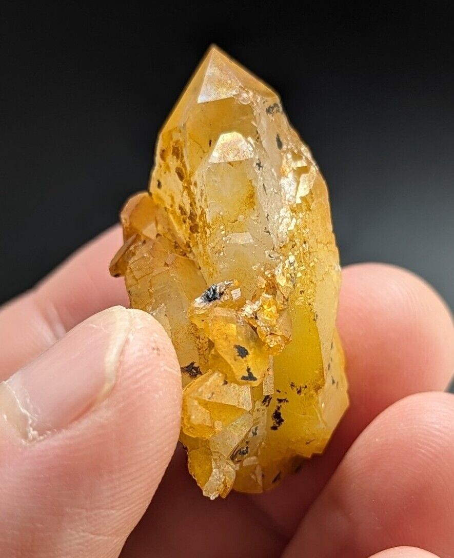 Unique Quartz Crystal Floater - Garland County, Arkansas, w/ natural iridescence