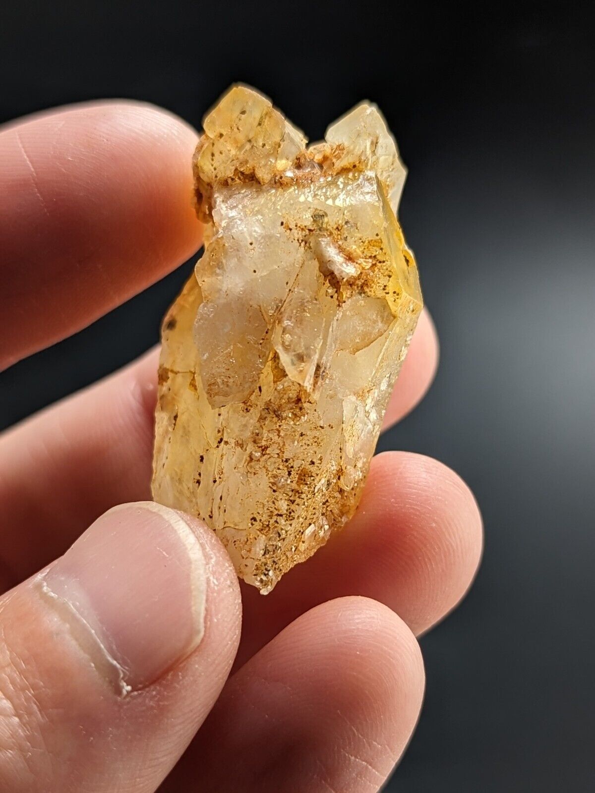 Unique Quartz Crystal Floater - Garland County, Arkansas, w/ natural iridescence