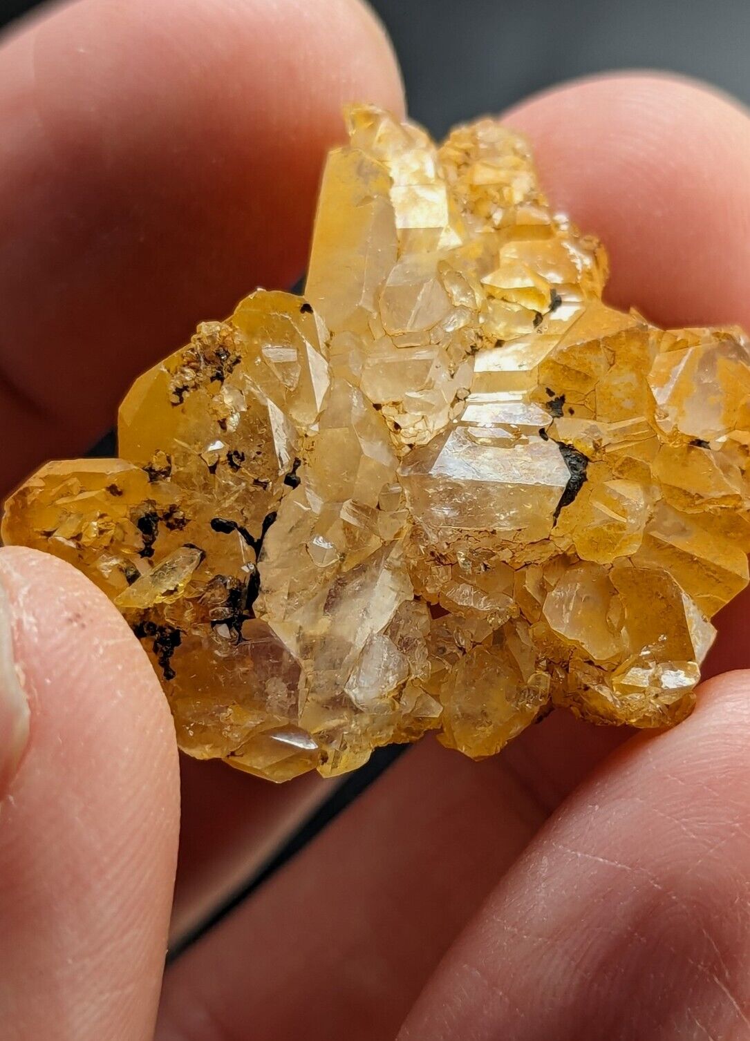 Unique Quartz Crystal Floater - Garland County, Arkansas, w/ natural iridescence