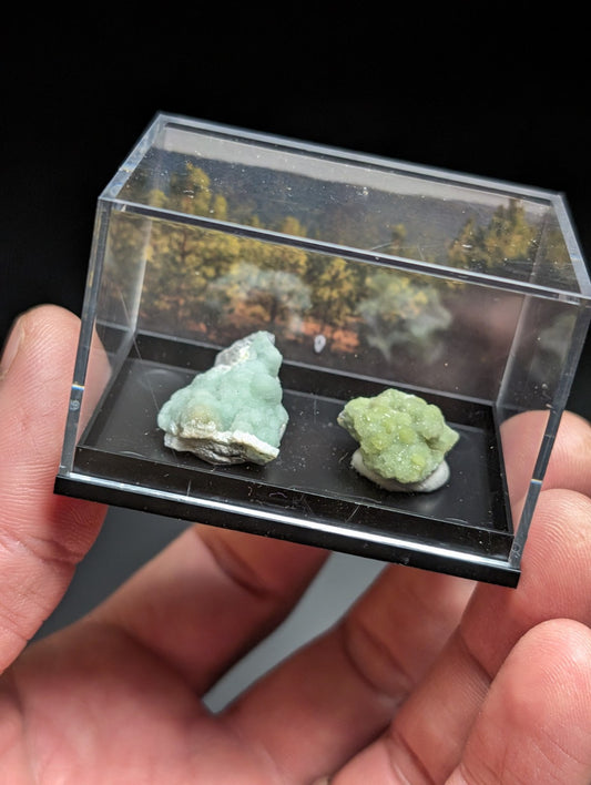 Wavellite, Set of 2, w/ photo case - Old Stock - Montgomery County, Arkansas