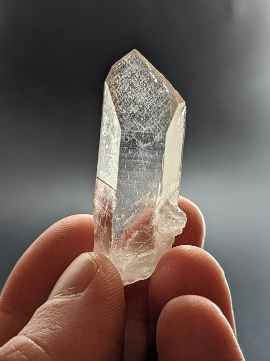 Arkansas Quartz Crystal Point w/ Rare Facet "Inclusions", Garland Co, old stock